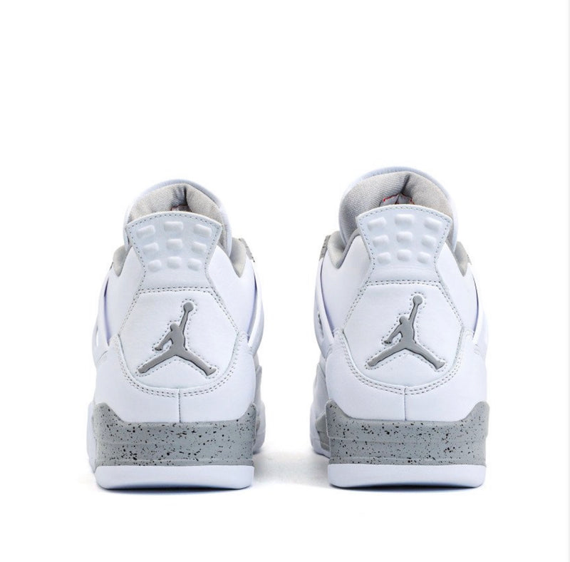 Air Jordan 4 Retro ‘White Oreo’
